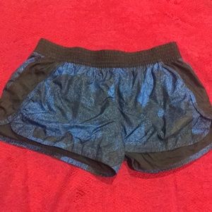 Running shorts